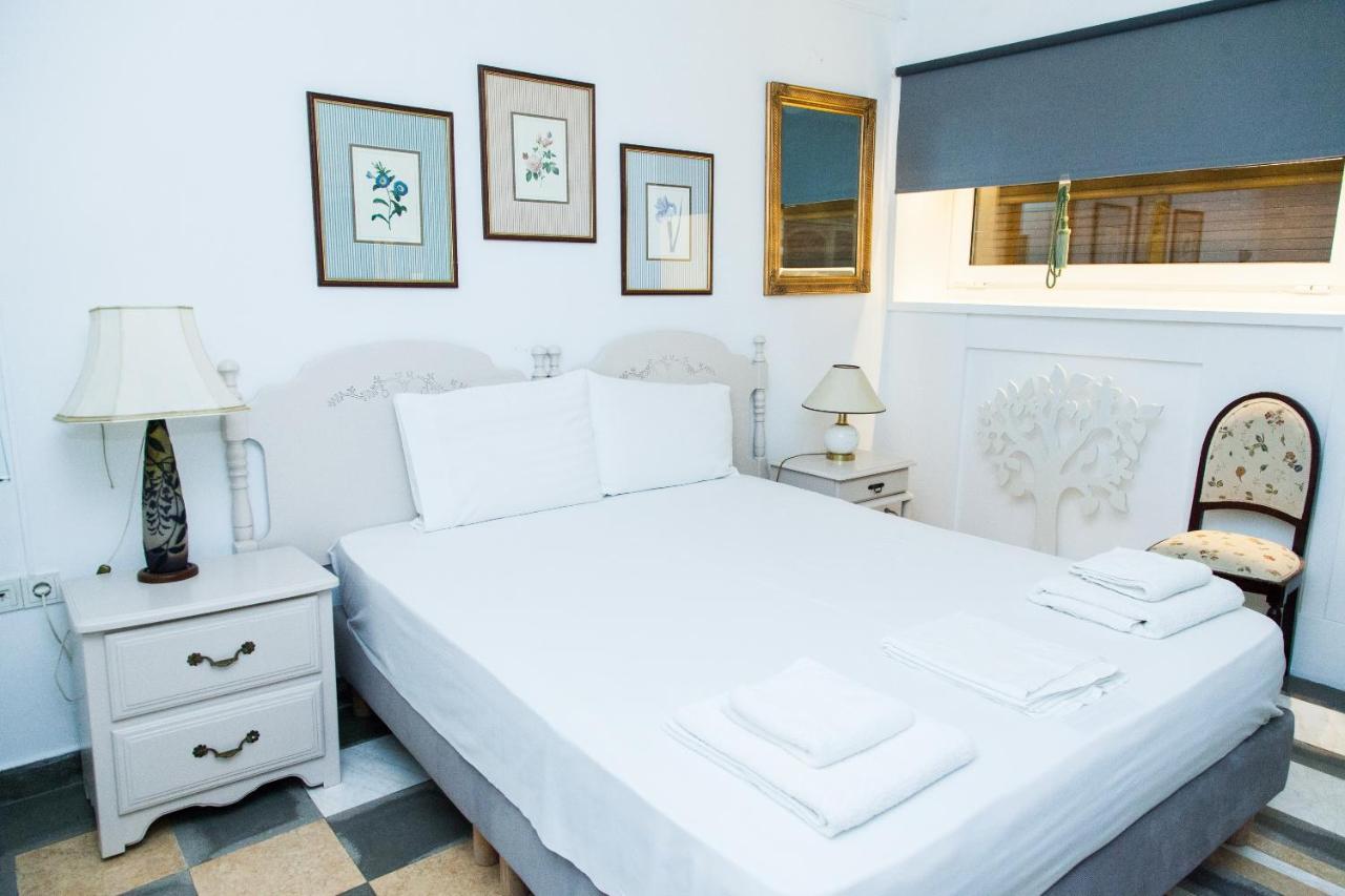 Chic Charming Central Athens Apt. Ngoại thất bức ảnh